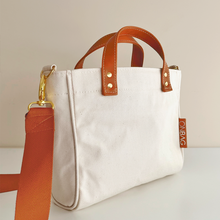 Cargar imagen en el visor de la galería, DINKY BAG

